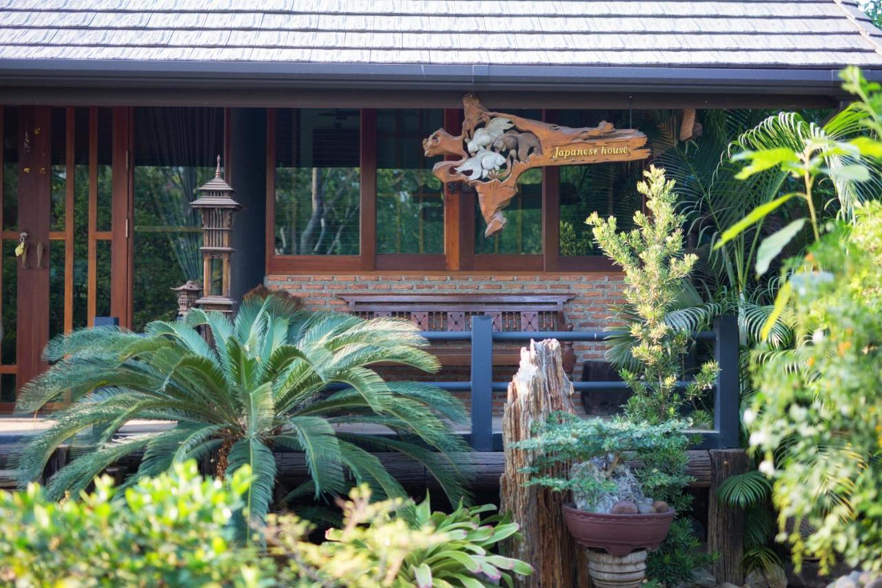 Cattani's Riverside Phra Nakhon Si Ayutthaya