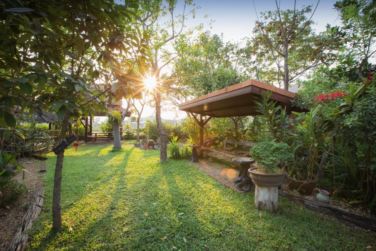 Cattani's Riverside Villa *