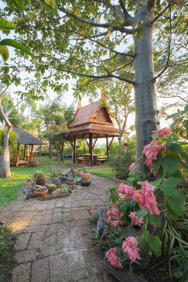 Cattani's Riverside Phra Nakhon Si Ayutthaya